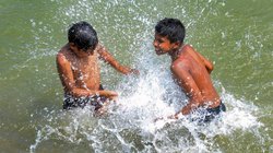 कूलर निकालने के लिए हो जाएं तैयार! इसी हफ्ते दिल्ली में 40 डिग्री तक पहुंचेगा तापमान