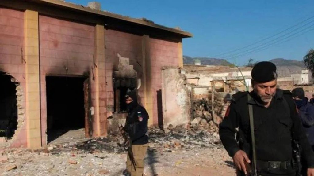 Pakistan Hindu Temple Demolished