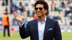 Sachin Tendulkar Net Worth: दुनिया के सबसे अमीर खिलाड़ियों में होती है सचिन तेंदुलकर की गिनती, करोड़ों की धन-दौलत, 100 करोड़ का है घर!