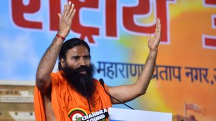 baba ramdev, Acharya balkrishna, supreme court, Patanjali Ad Case