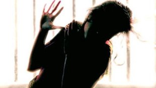 cruelty to girlfriend, hostage, beating,