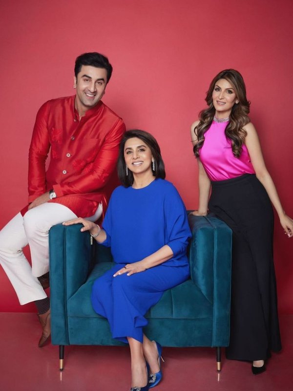 kapil show first guest