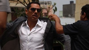 ROBERT VADRA