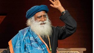 sadhguru jaggi vasudev, best sleeping tips, sadhguru jaggi vasudev, sadhguru latest hindi, sleeping tips, how to get restful sleep सद्‌गुरु, सद्‌गुरु जग्गी वासुदेव, योग, ध्यान, ईशा फाउंडेशन,