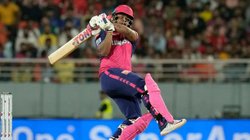 IPL 2024: शिमरोन हेटमायर ने आउट होने के बाद दिखाए तेवर तो मिली सजा, जेब पर होगा बड़ा असर