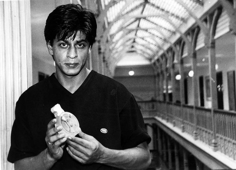 Shahrukh khan Mother Name