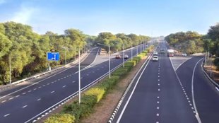 Nitin Gadkari, ahmedabad vadodara Expressway, Narendra Modi