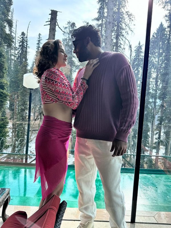 Arti Singh Drops Honeymoon Pics