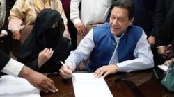 ‘मुझे भी इमरान खान के पास जेल भेज दो…’, और कोर्ट ने पूरी कर दी मुराद, जानें बुशरा बीबी ने क्यों की मांग