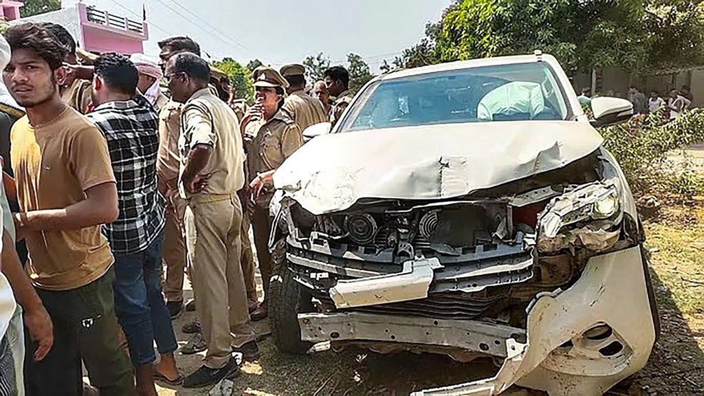 Karan Bhushan| car accident