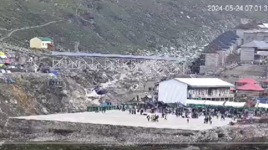 Kedarnath Helicopter malfunctioned landing, Kedarnath