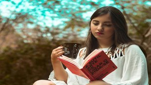 Literature |women| society