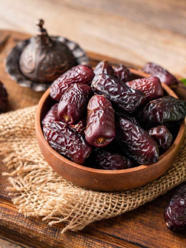 how to eat dates in summer