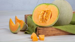 Musk melon for skin care