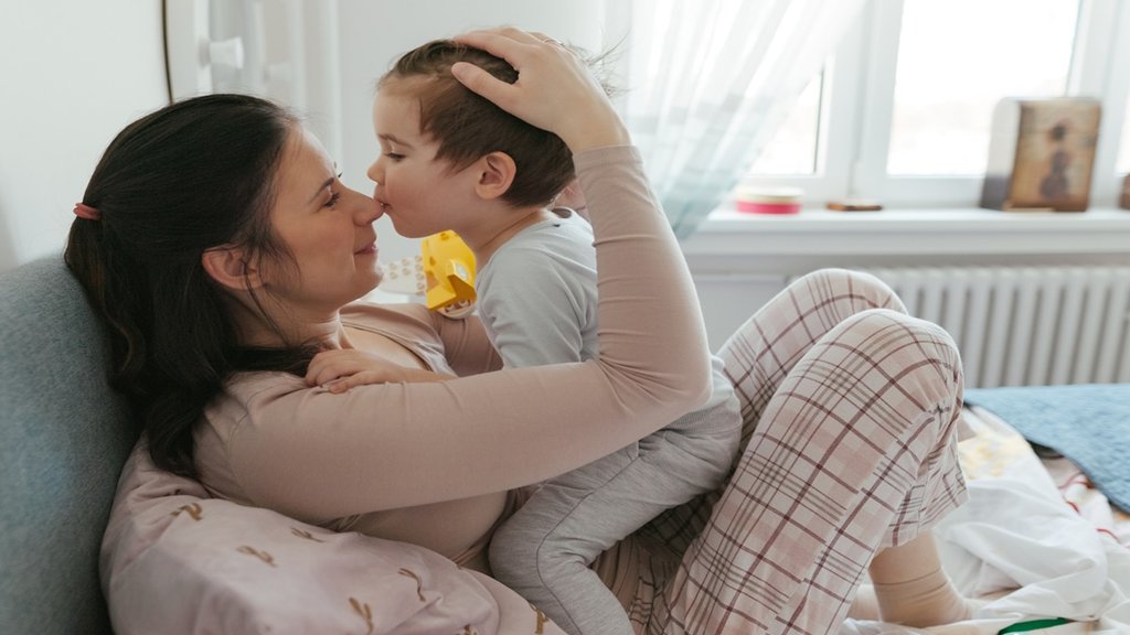 Mother |children| Relationship