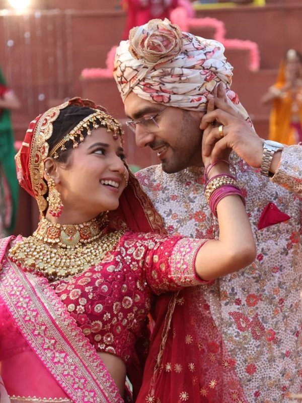 Rohit Purohit and Samridhii Shukla