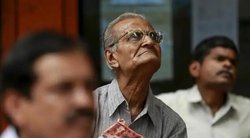 संपादकीय: बुजुर्गों की सेहत और चुनौतियां, पारिवारिक और सामाजिक उपेक्षा बढ़ रहा संकट
