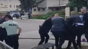 Slovakia Prime Minister | Robert Fico | Fico in life threatening