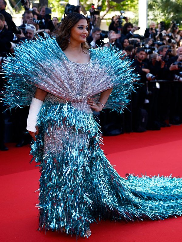 falguni shane peacock