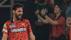 IPL 2024: भुवी ने झटका विकेट और खुशी से उछल पड़ीं काव्या मारन, VIDEO में देखें कैसे मनाया सनराइजर्स की जीत का जश्न