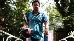 समंदर किनारे आलीशान घर, क्रिकेट से भी करते हैं करोड़ों की कमाई; जानिए कितनी है भारतीय फैंस के इस ‘विलेन’ की नेटवर्थ
