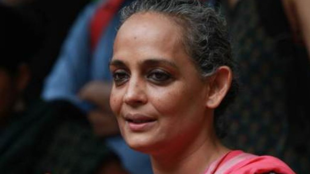 ARUNDHATI ROY | KASHMIR | DELHI LG |