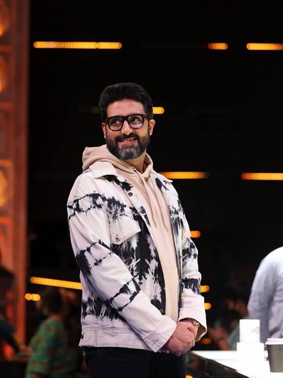 Abhishek Bachchan bought six apartments in Mumbai Price