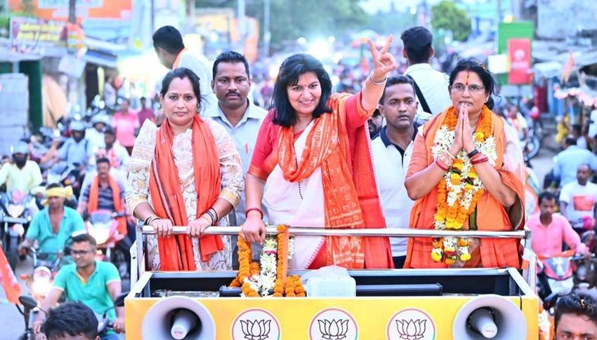 Who is Aparajita Sarangi name in Odisha chief minister race