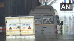 मूसलाधार बारिश के कारण दिल्ली में पानी ही पानी; आकाश चोपड़ा की फ्लाइट छूटी, भारतीय दिग्गज ने VIDEO शेयर कर बयां किया दर्द