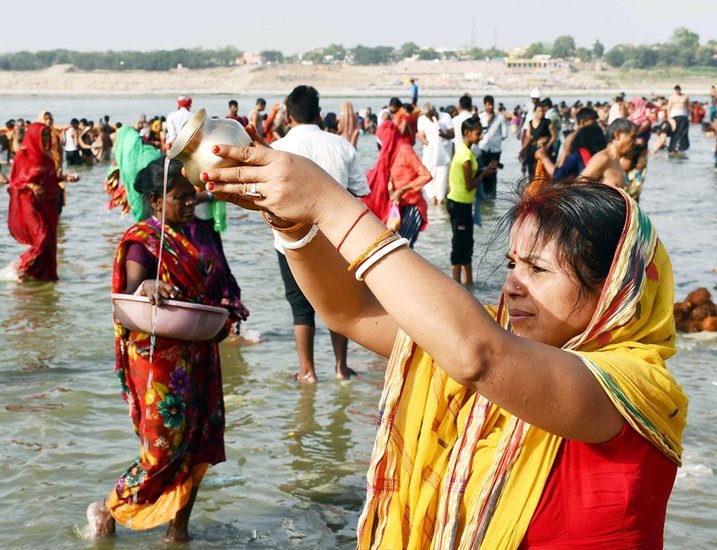 Crowd of devotees on Ganga Dussehra in river Ganga
