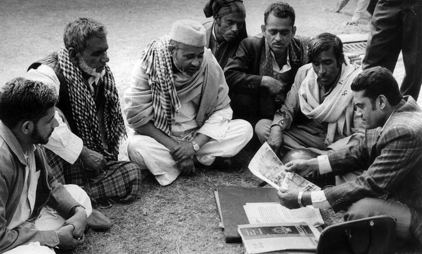 हालांकि, यह पहली बार नहीं था जब देश में आपातकाल लगाया गया था। इससे पहले भी देश में इमरजेंसी लगी थी। लेकिन उस दौरान ऐसा माहौल नहीं था जैसा इंदिरा गांधी वाली सरकार में था।