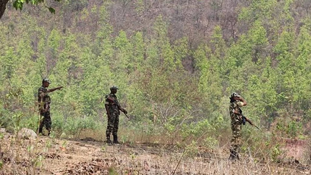 Encounter between security forces and Naxalites, Encounter