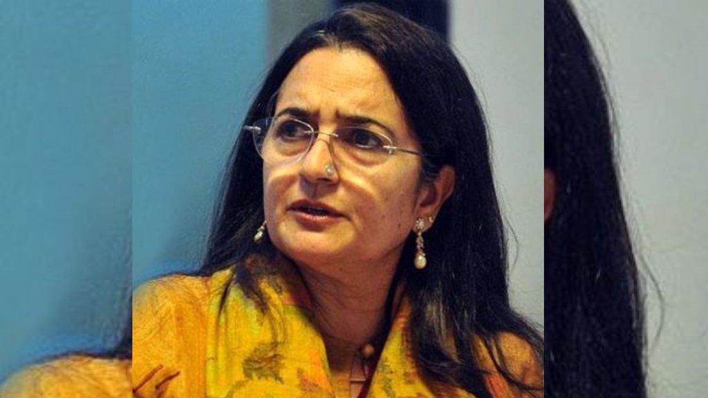 बेटी के साथ बीजेपी में जा सकती हैं किरण चौधरी (सोर्स - फेसबुक)
