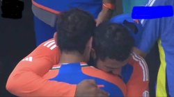 IND vs SA Final: चैंपियन बनने के बाद रोते नजर आए कोहली-रोहित, बुमराह बने ‘प्लेयर ऑफ द सीरीज’; अर्शदीप ने की फारुकी की बराबरी