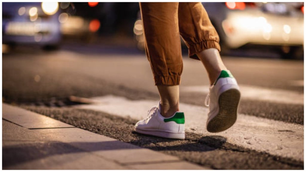 walking benefits before going to bed walking benefits before going to bed