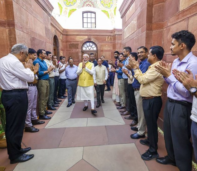 PM Narendra modi salary
