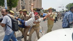 NEET Row, NEET, Arrest, Chintu pintu, नीट, गिरफ्तारी, नीट गिरफ्तारी