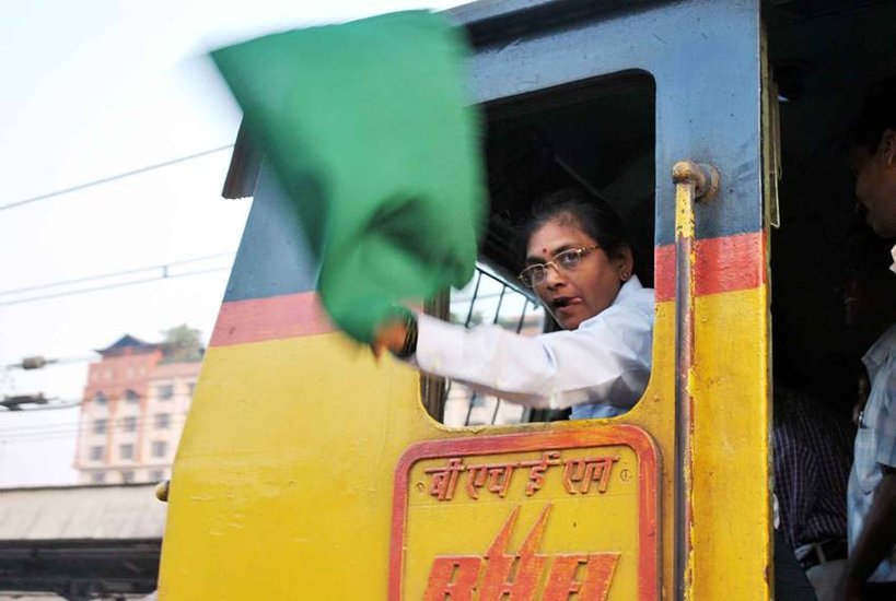 railway station managed by womens