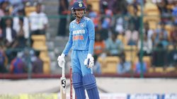 INDW vs SAW: स्मृति मंधाना ने साउथ अफ्रीका के खिलाफ 6 साल बाद लगाया शतक, 33 की उम्र में इस खिलाड़ी का डेब्यू