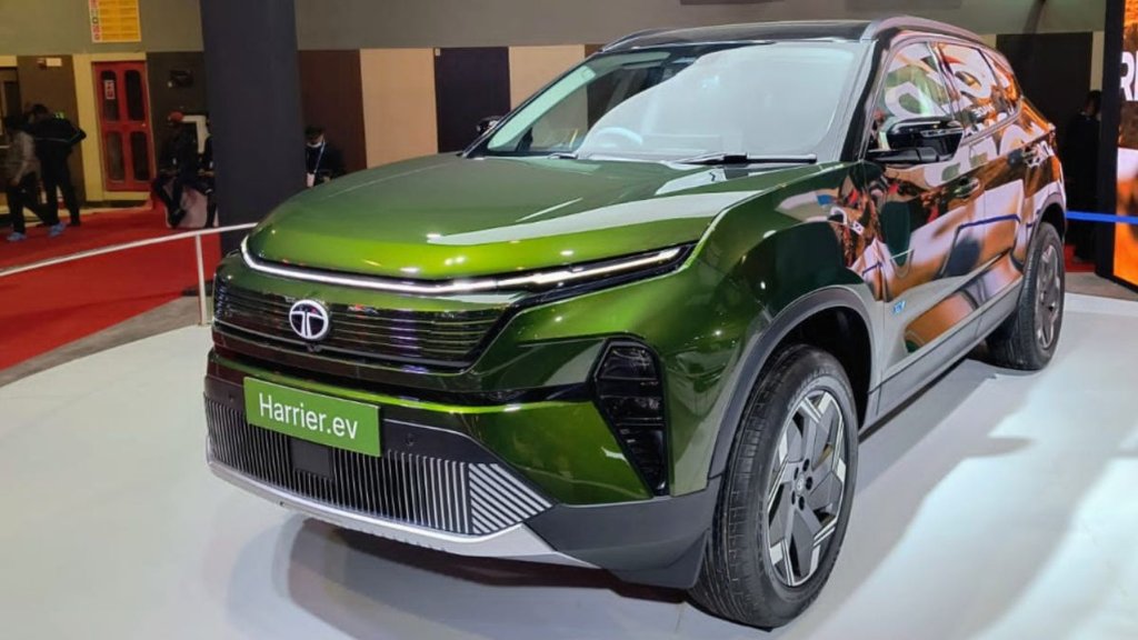 Tata Harrier EV, Tata Harrier EV spotted, Tata Harrier EV leaked report, Tata Harrier EV launch timeline, Tata Harrier EV debut date, Tata Harrier EV driving range
