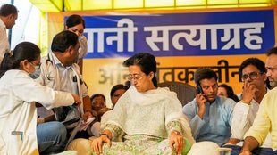 Atishi, Lok Nayak Hospital, Atishi water satyagraha