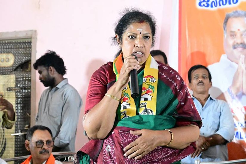 d purandeswari