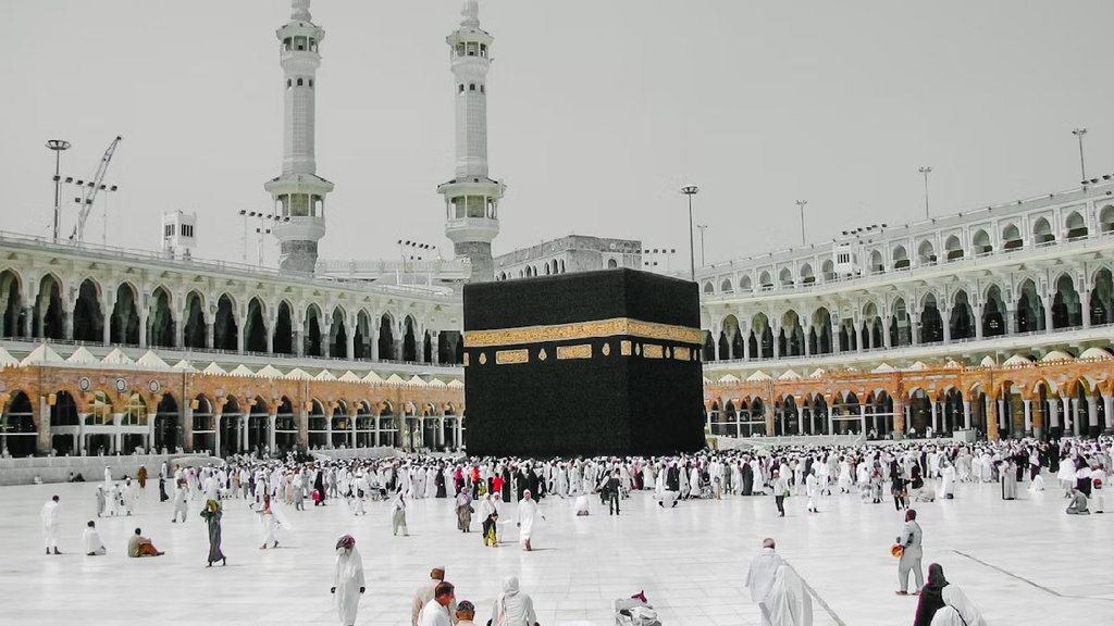 hajj arkan, hajj ke arkan in hindi, hajj 2024 dates, hajj ke arkan in hindi,7 steps of the hajj, haj 2024