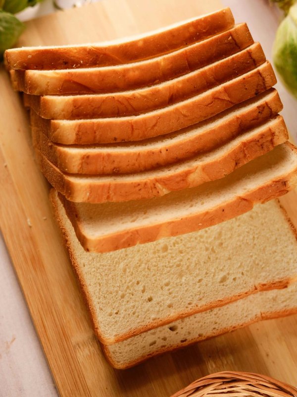 how to keep bread fresh