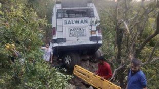 Terrorist attack in Jammu and Kashmir, pm modi shapath grahan, tourist bus terrorist attack,