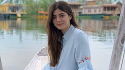 केक बेचकर कमाए करोड़ों, पढ़ाई में भी गाड़े झंड़े; भारतीय ऑलराउंडर की खूबसूरत पत्नी है बहुत टैलेंटेड