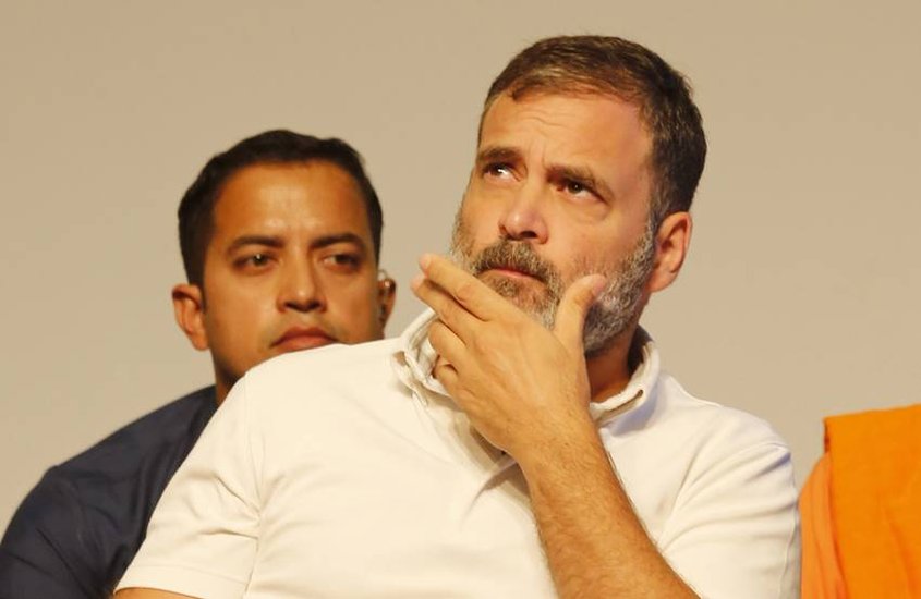 rahul gandhi government bunglow