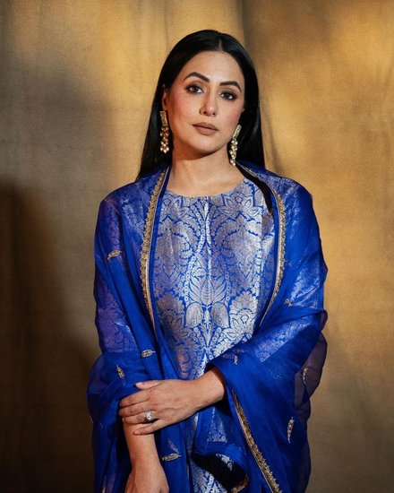 Hina khan