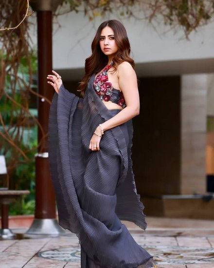 sargun mehta Collage Days Story