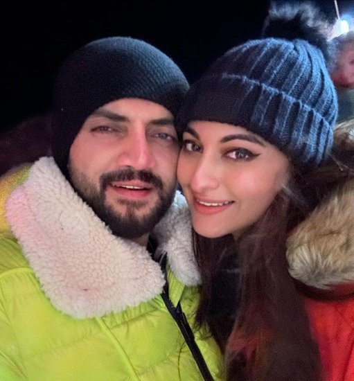 sonakshi sinha live in relationship News